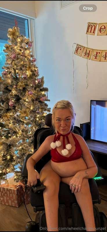 HO HO HO you horny motherfuckers🎁✨🎅🏼 check your messages for..