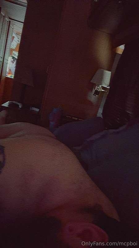 I need some to come snuggle 🥰 any volunteers 😘