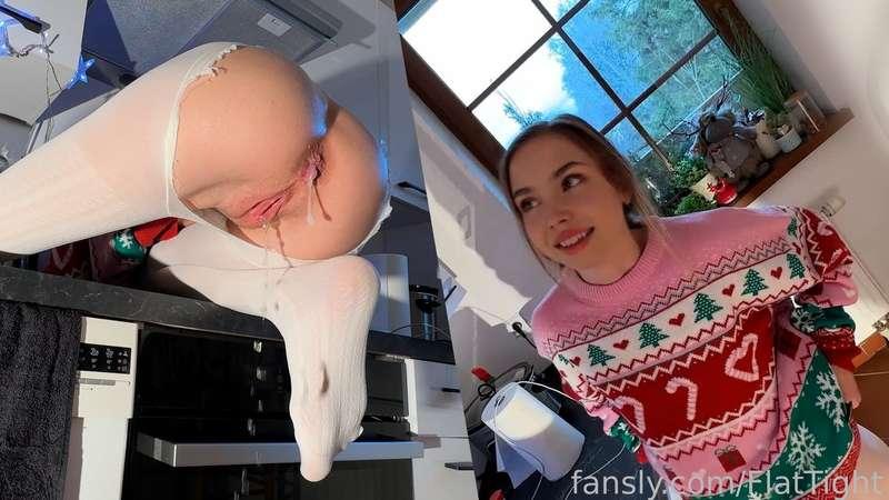creampie from my young ass😋

Coming very soon 😇

#creampie #anal #gape #skinny #petite #fyp #free #18 #teen #schoolgirl #young #cute #alt
#pee