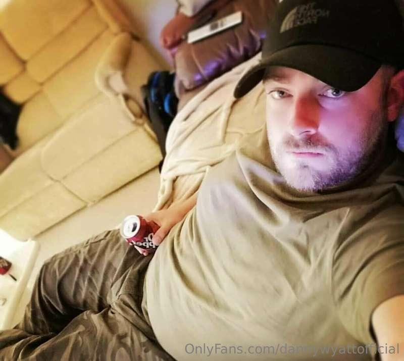 dannywyattofficial image #5