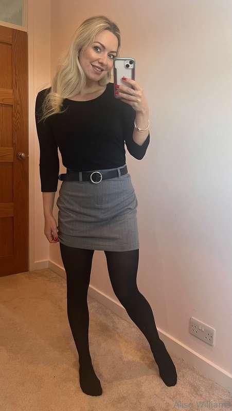 Today’s autumnal look! Featuring of course my lovely mini sk..