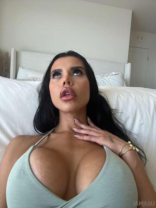 ### Too shy to send me that cock?🤤