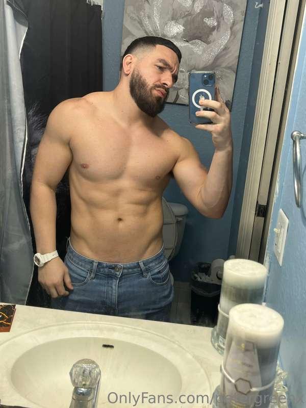 Daddy is thick