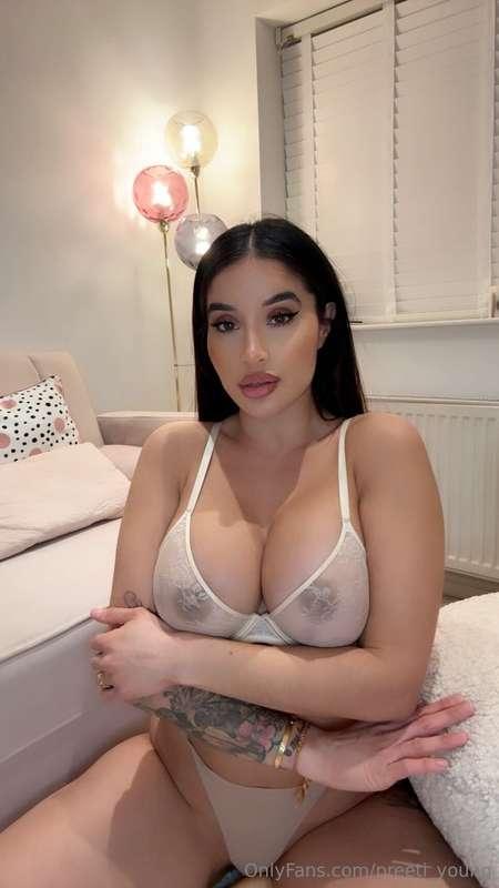 So horny for your big juicy cock 