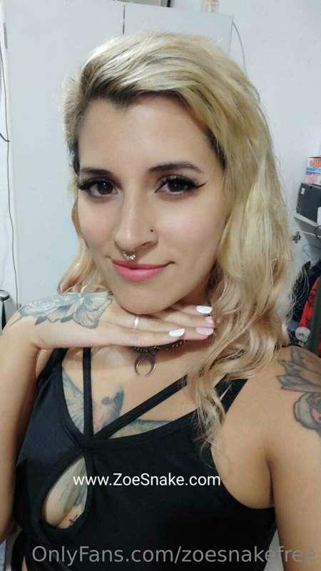 This is my current look. Which of all do you stay with? 💖