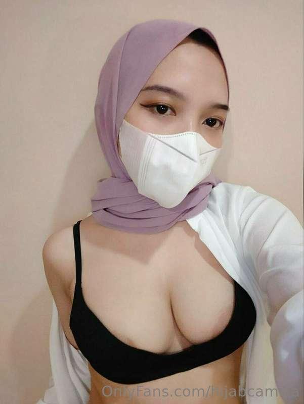 Nak pancut dalam tetek I ke 😗?