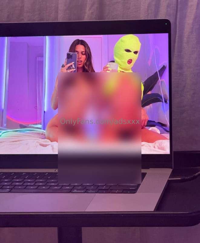 comment if you want the un blurred version 🥰