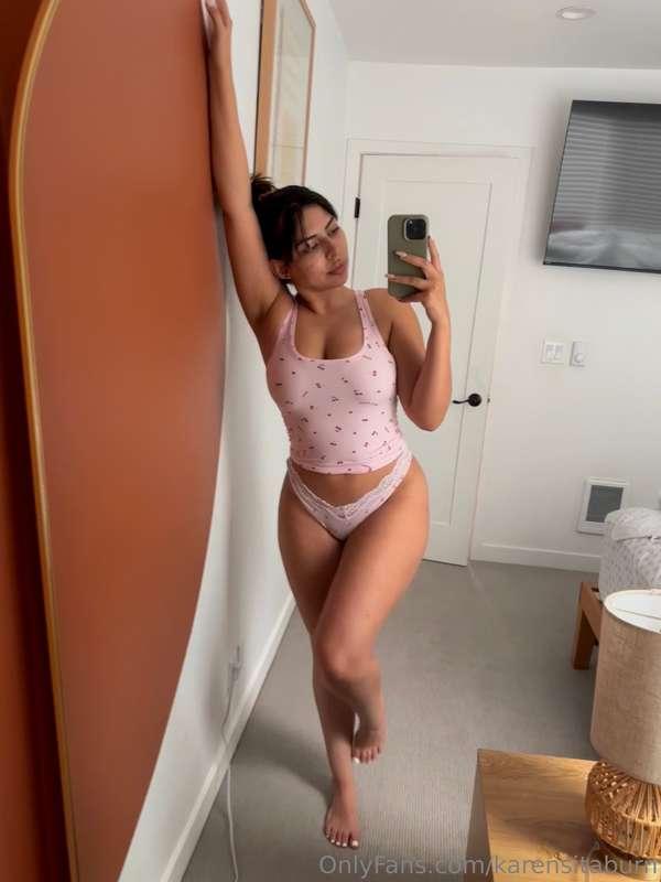 👑🐝