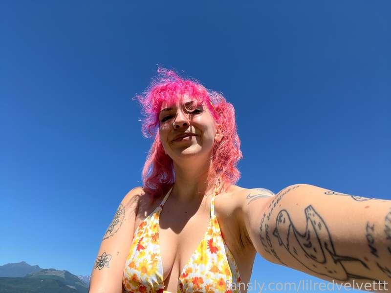 lilredvelvettt image #3