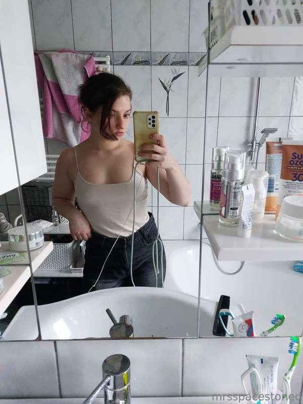 Was soll ich anziehen für euch ?