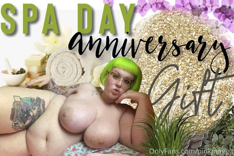 It’s my *OnlyFans Anniversary Month* & what better way to ce..