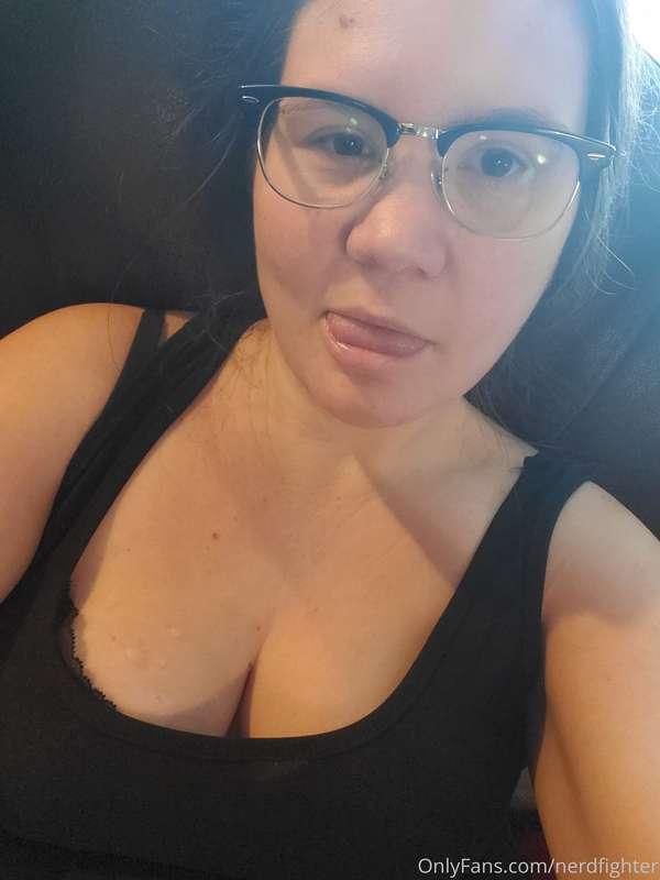 Gonna go get dick. 
God I love cock. 
Wanna see how my pussy..
