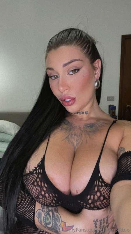 Good morning loves🥰