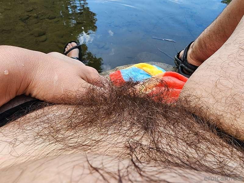 I took lots of bush pics for you at the river 😍