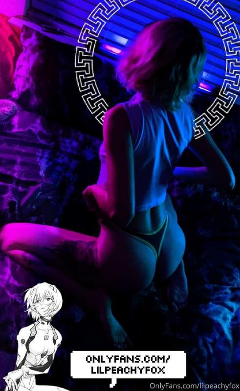 Do you think there will be cute babes i can fuck in cyberspa..