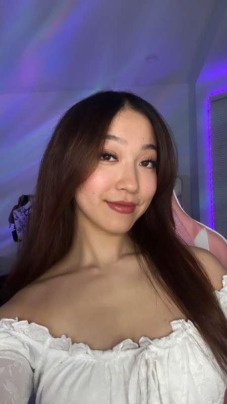 we live babyyy 