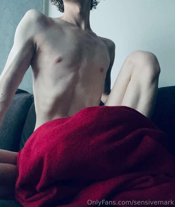 Hey there
Dm me if u need hot chat with me