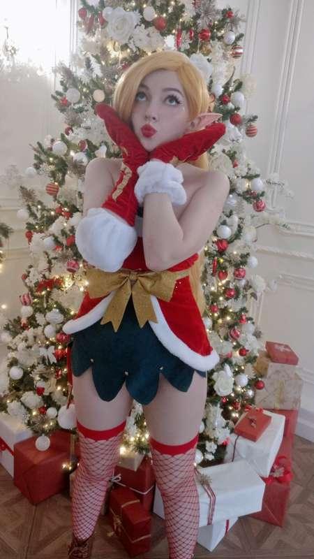First photoshoot of December is
