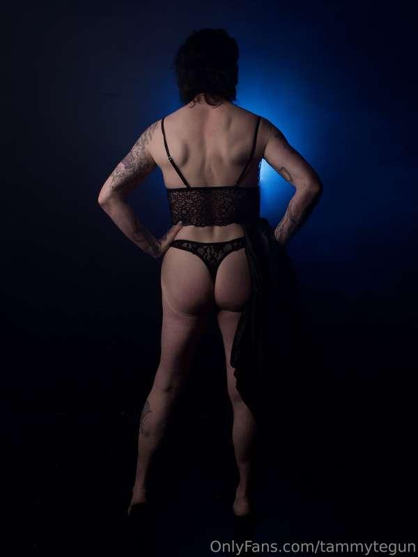 Happy Sunday Bumday 🍑🍑🍑