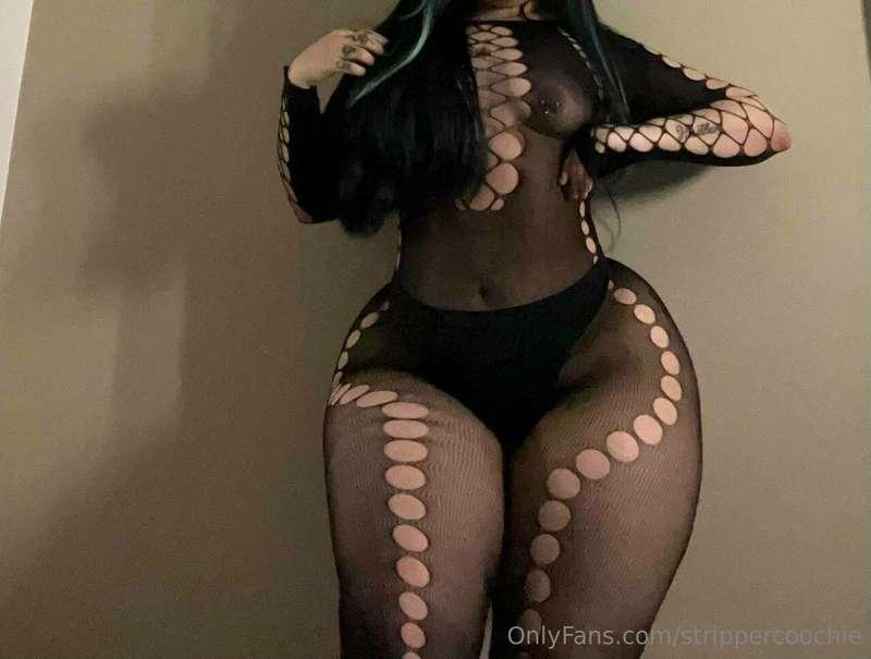 Am i looking hot in here daddy? 💋