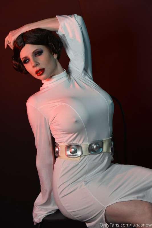 I’m showing off for you today 👑