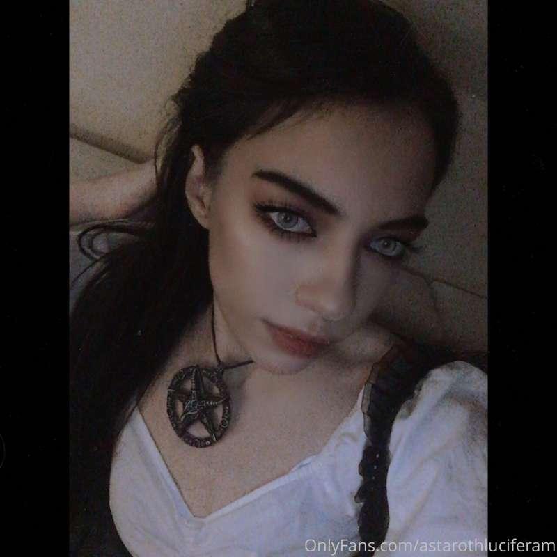 🖤🦇
