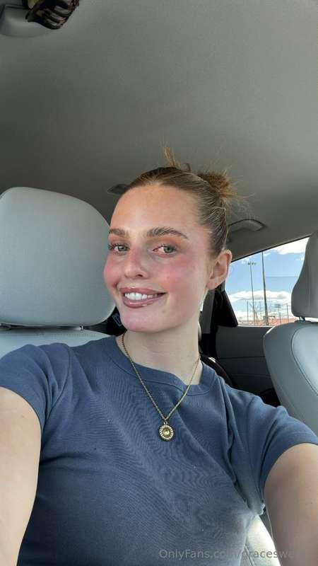 Smile with me 🥰