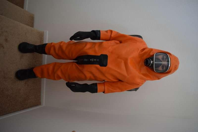 063 - Heavy Orange MD-Latex Suit (Part 3)