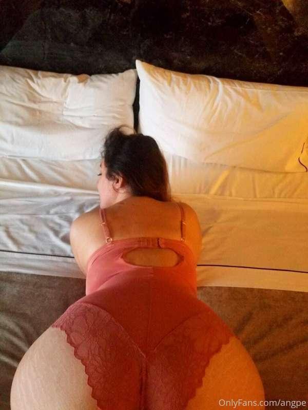 Pregunta seria, rosa o negro? 👀