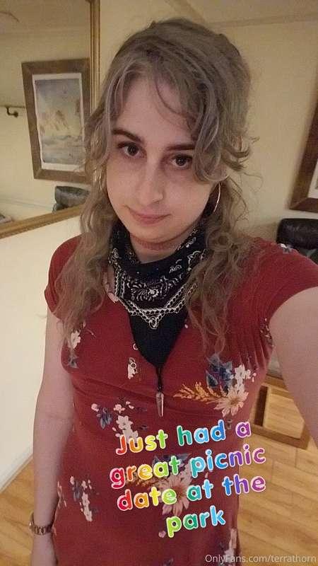 Would you take me on a nice date too?