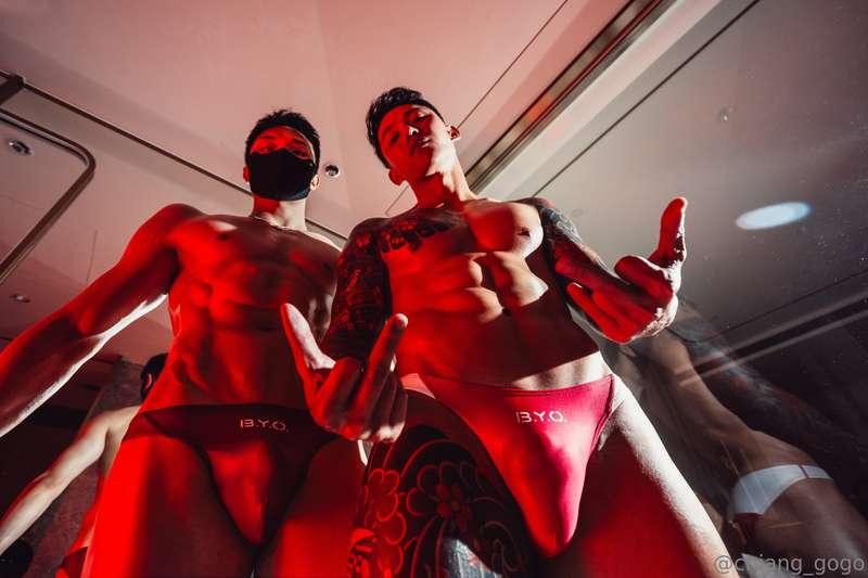 🌹The new video with 🐺sirReleased at the 2025/1