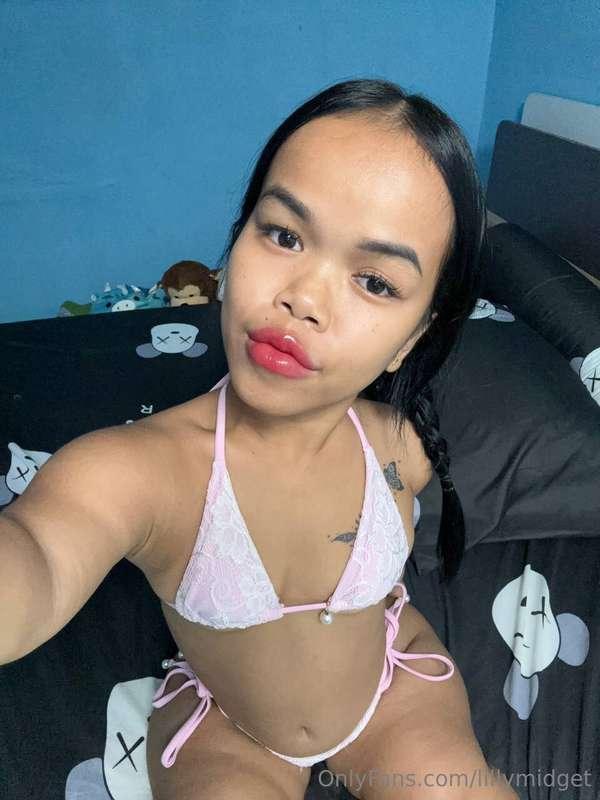 DM me what our first date would look like ? Do you think we’..