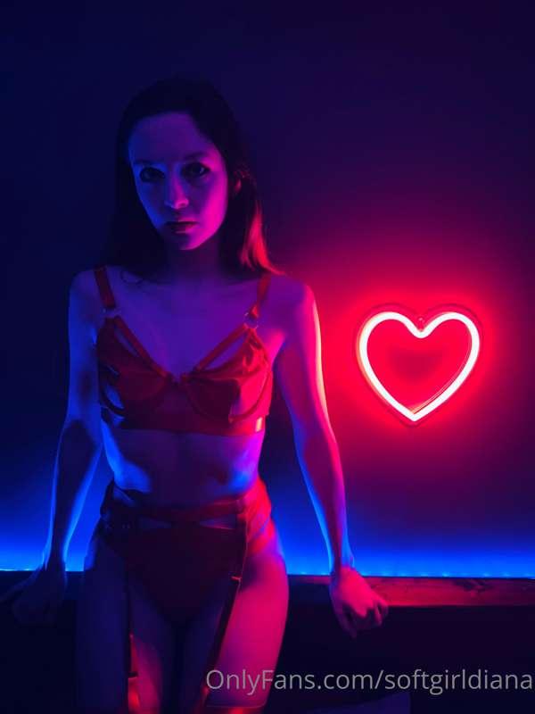 Feels almost like a sexy graphic novel…