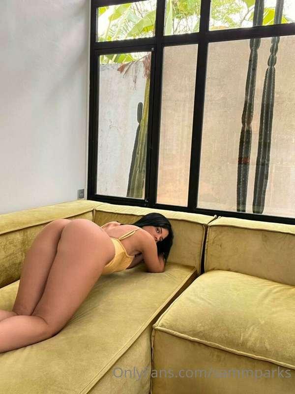 face down 🍑 up 😏