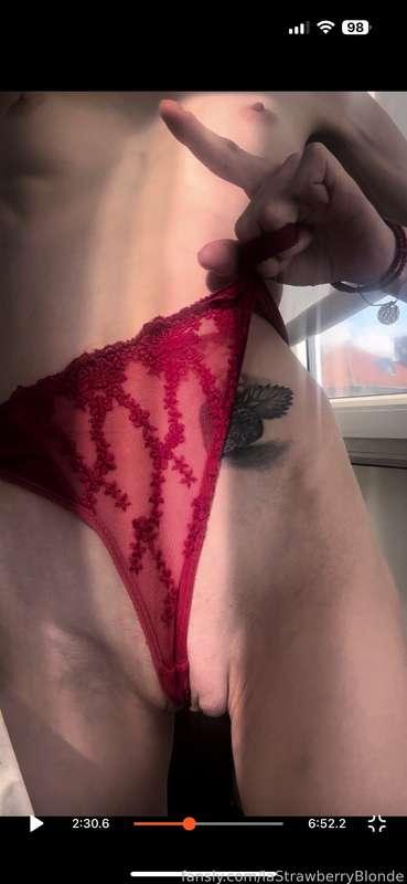 lastrawberryblonde image #2