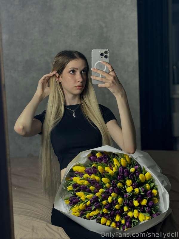 hiiithis photo isn’t from today, but it makes me smile. it w..