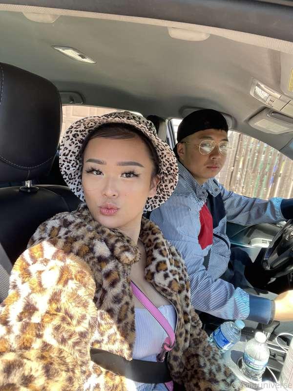 chin said i look like i’m ready to go into the safari desert..