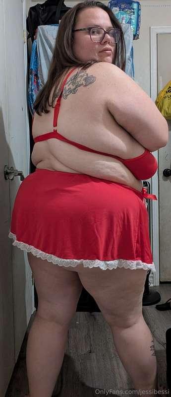 Tell me what you wanna do to me. 💭😉