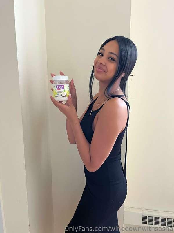 I love to use coconut oil to keep my skin smooth and hydrate..