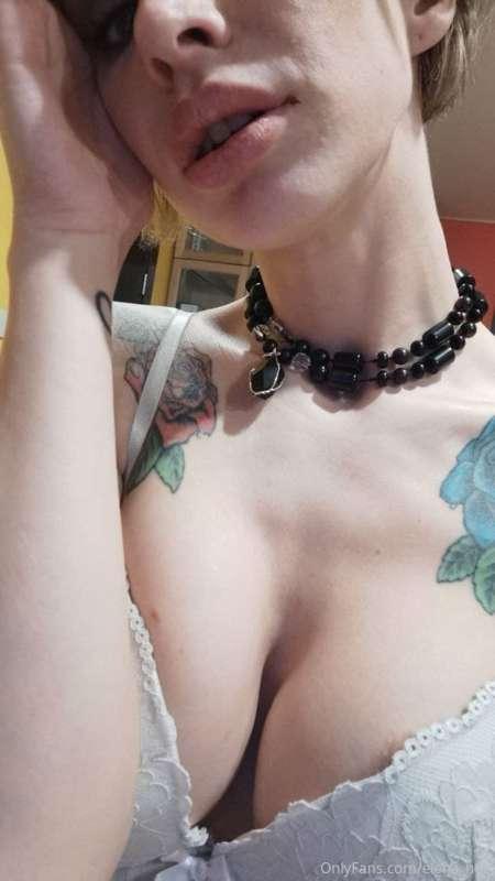 😈 I yearn for you to play with my firm breasts 😈 and lick he..