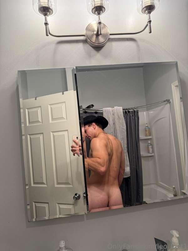 leo_lust1 image #0
