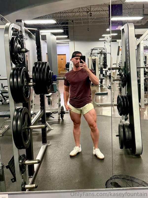 Friday night with 420 on the bar. And… yesterday’s aftermath..