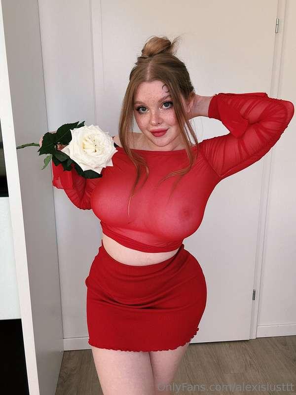 Red looks good on me, don’t you think?