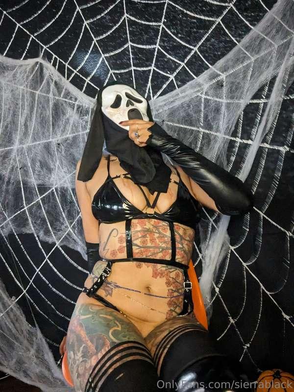 sierrablack image #10