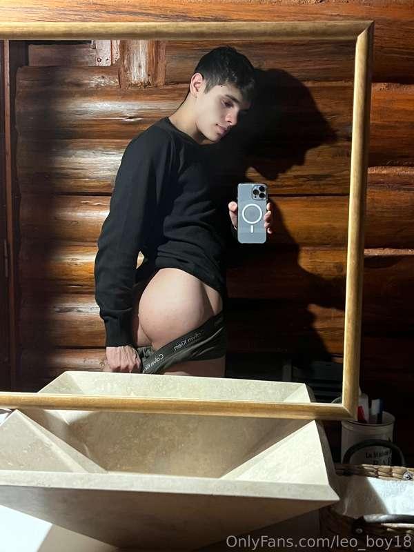 leo_boy18 image #0