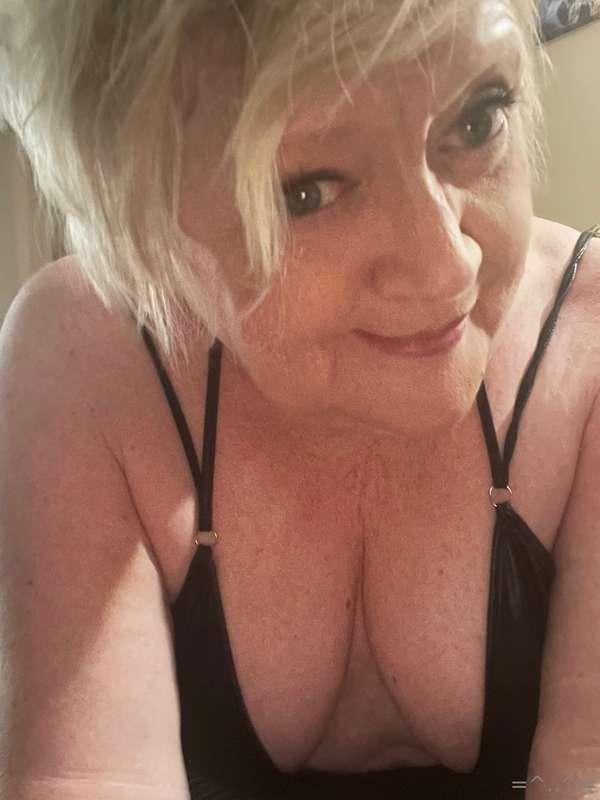 mature4boytoy image #0