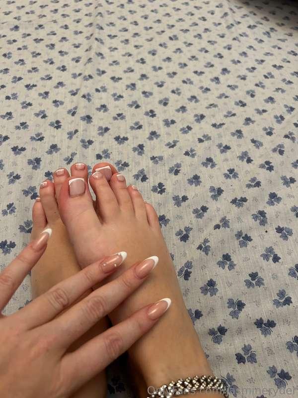 hand job or foot job? 