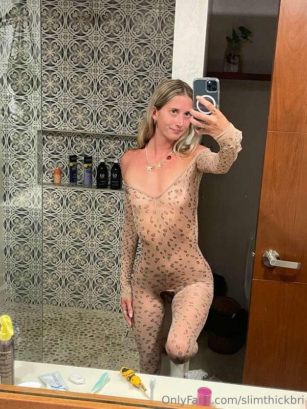 I can be your wild girl. 😜