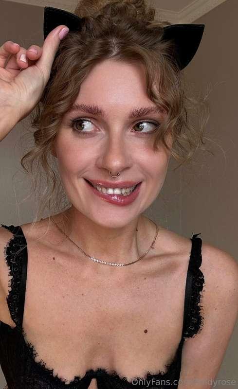 Here are a few random and interesting facts about me: I love..