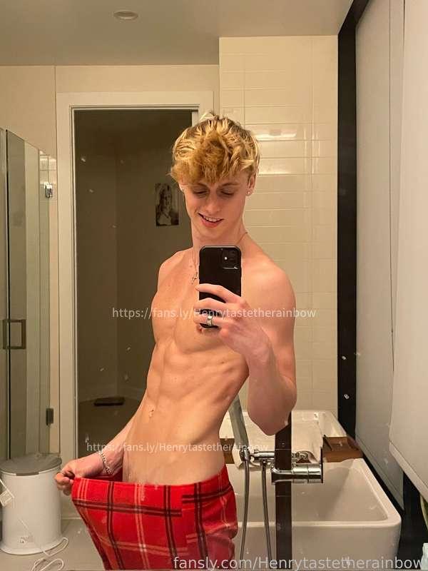 henrytastetherainbow image #1